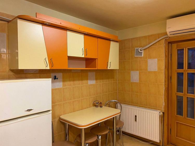 APARTAMENT 2 CAMERE DECOMANDAT MOBILAT & UTILAT STR. AZURULUI S6
