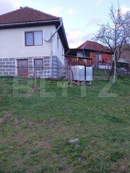 Casa vanzare, zona mirifica, sat Ret - 2
