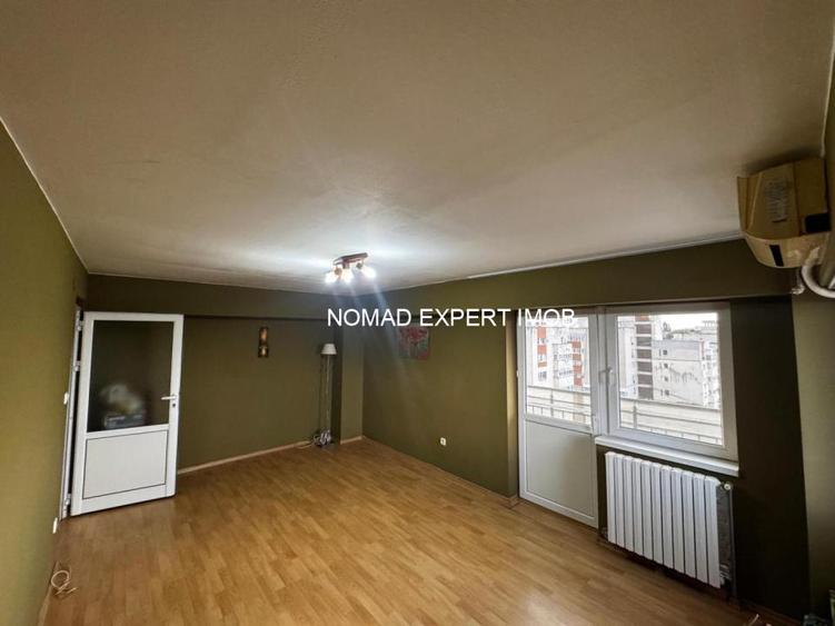 Apartament 3 camere 73,5 mp utili si balcon 7 mp zona Spital