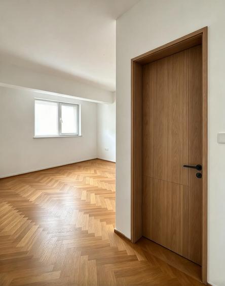 PROMOTIE Apartament 3 camere decomandat/curte de 44mp/7 minute Metrou Berceni