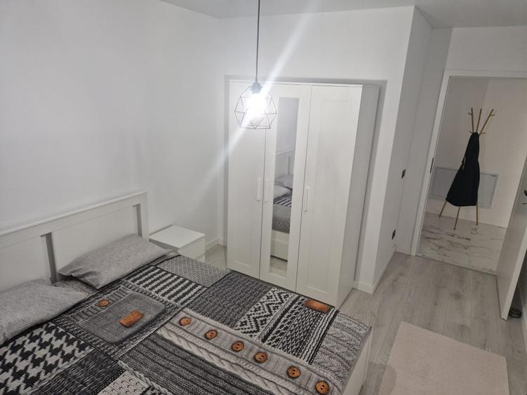 Inchiriez Apartament 2 camere Piata Sudului