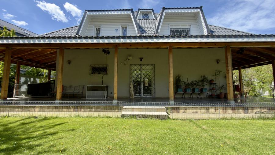Vila individuala Pipera | 756 mp teren | 7 camere | Padurea Baneasa | Investitie