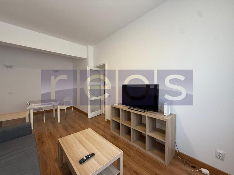 De inchiriat apartament 2 camere vedere Bd Magheru recent renovat - 3
