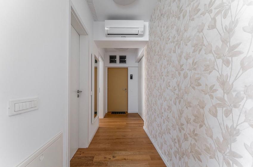 Proprietar. Inchiriez un superb apartament cu 2 camere, Aviatiei Park