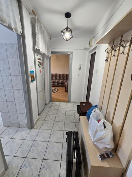 Închiriere Apartament 3 Camere Rahova Mărgeanului