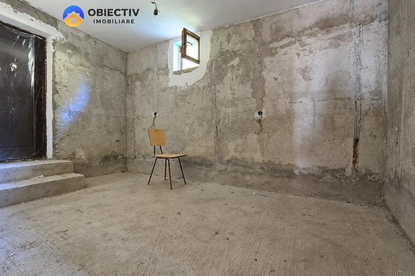Casa D+P+1E, 232 mp, teren 2.405 mp, Pangarati, jud. Neamt