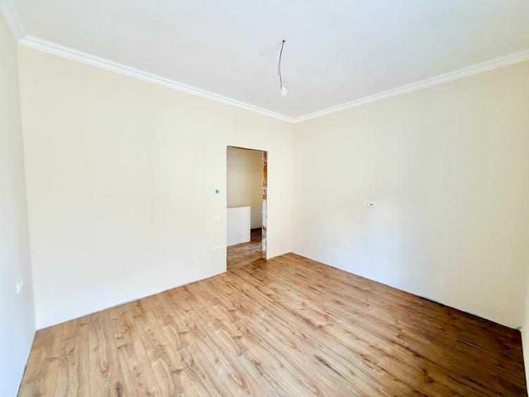 Duplex premium cu 5 camere si 3 bai - Zid dublu - Mosnita