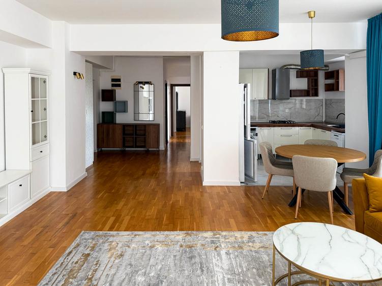 Pipera : Apartament cu 3 camere cu o suprafata de 133,53 mpc !!!