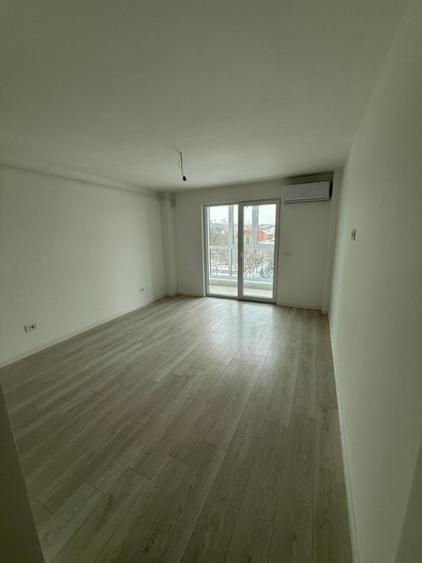 Apartament NOU - Finalizat - Decomandat - Etaj intermediar 2 Camere Premium