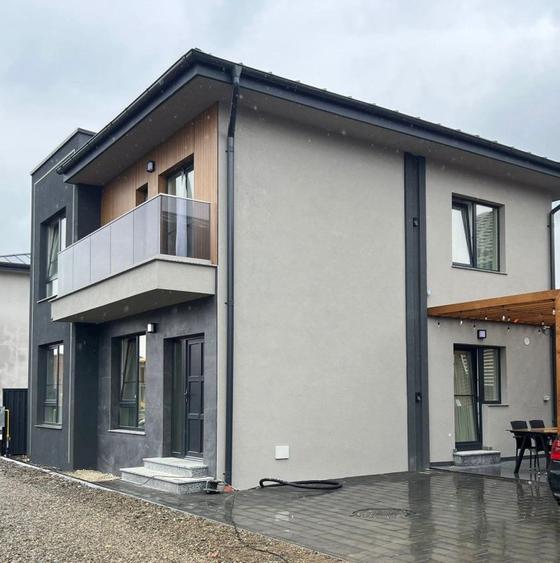 Casa noua, mobilata si utilata lux, Radauti