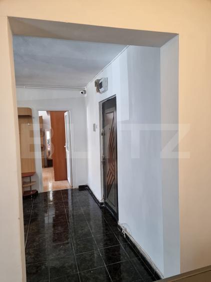 Spatiu comercial, 65 mp, zona Imparatul Traian