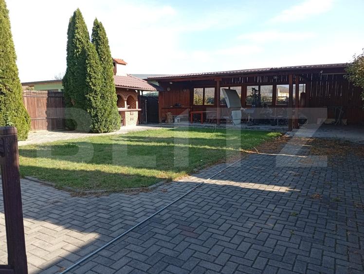 Casă superbă în Tălmaciu, cu curte verde și priveliște panoramică spre munți