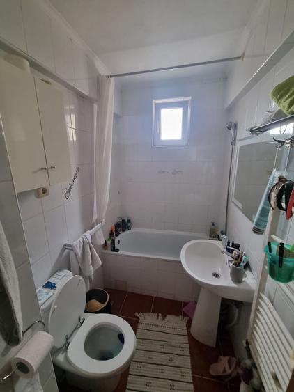 Faleza nord-apartament 4 camere et 1 cu gaze