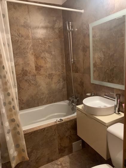 Apartament 4 camere Stefan cel Mare-TEI, loc parcare