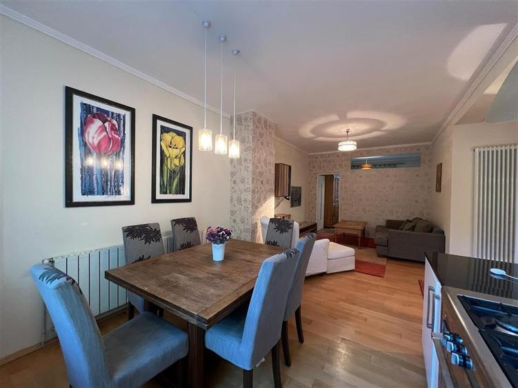 Apartament cu trei camere Petru Maior