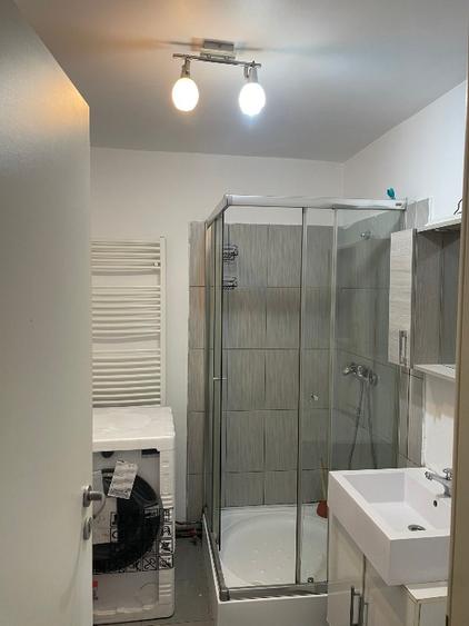 Proprietar inchiriez apartament 2 camere - zona Bucovina