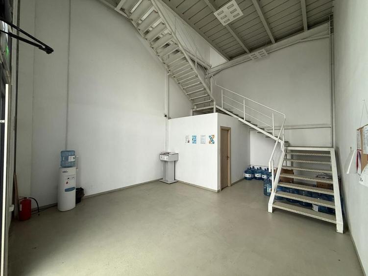 Hală industrială de vânzare | 2.350 mp | Vizibilitate din Centura