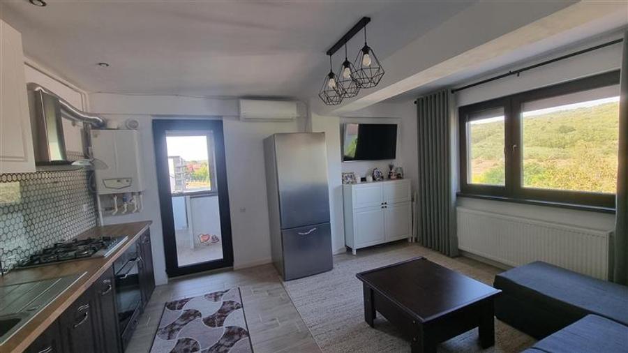 Apartament Nou 4 camere  de vanzare  Rediu