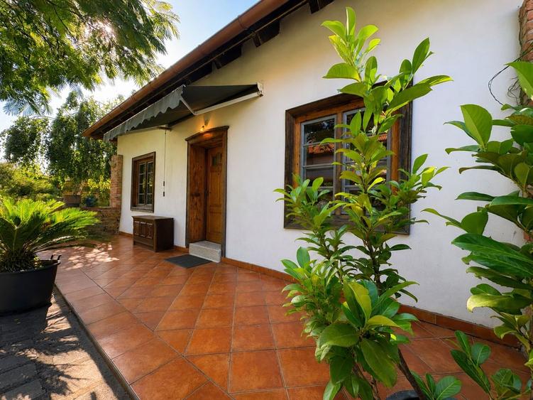 Apartament cu o camera, la casa, spatios - Zona Ghirodei