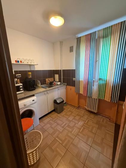 Vând apartament 2 camere Sector 5/Sirenelor