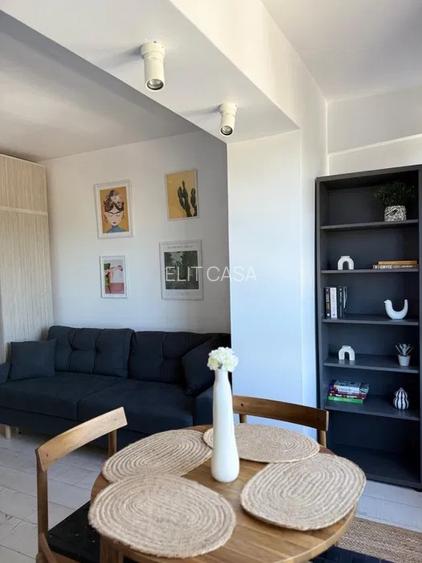 Apartament cu 2 camere, zona Podu Ros - 4