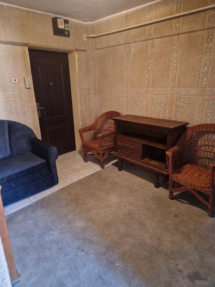 Apartament 3 camere zona Calea Nationala /Mall , etaj 4 cu sarpanta