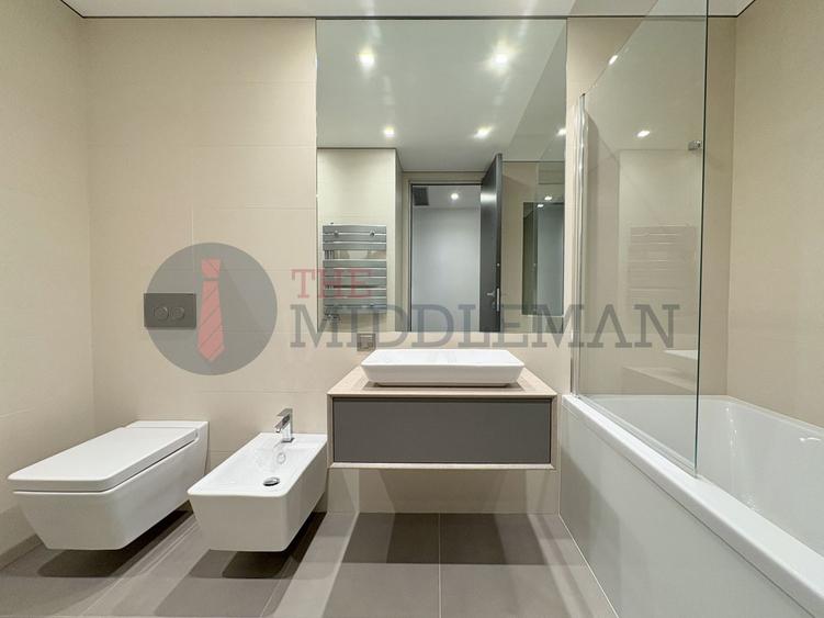 Apartament 5 camere, zona Primaverii