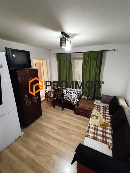 Casa tip parter zona Brosteni