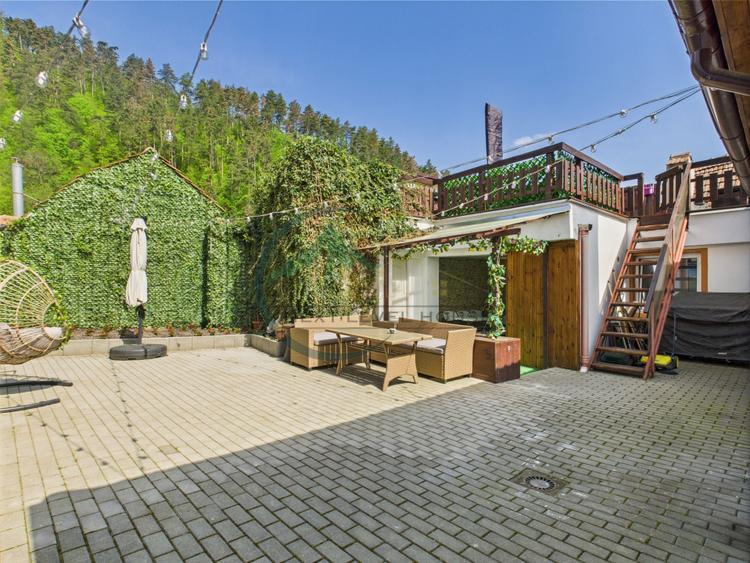 Casa Brasov Schei | individuala | Piata Unirii | Garaj