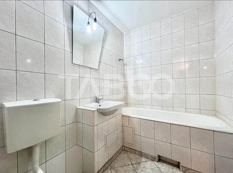 Apartament cu 3 camere in Grigorescu izolat cu 2 balcoane si boxa