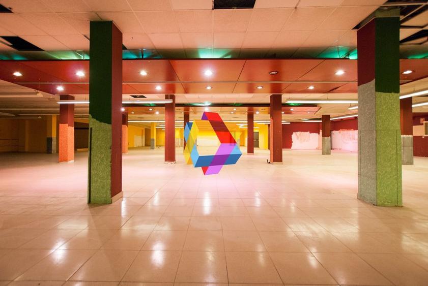 Spatiu comercial 3000 - mp #plus-imo.ro