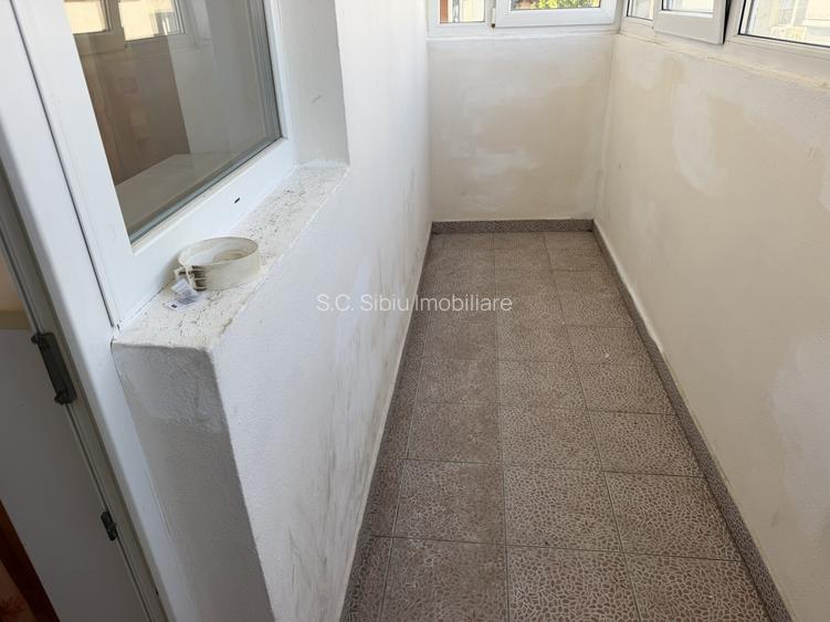 ap 3 camere calea poplacii str islazului et 3