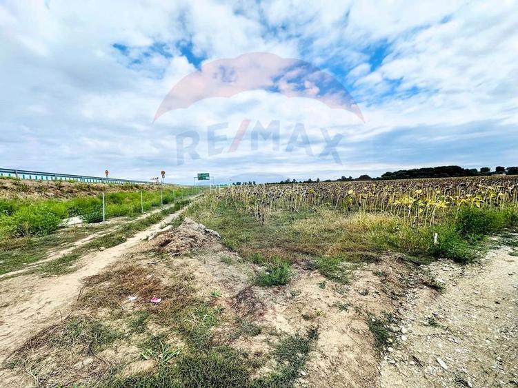 Teren 14.863mp, deschidere 42mp, acces 3 laturi - Ciorogarla, langa A0