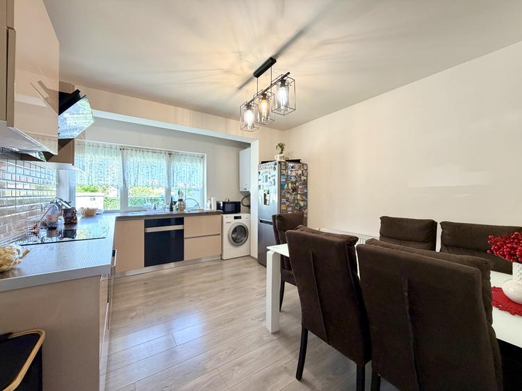 Duplex elegant cu 4 camere, 135 mp utili, zona centrala - Dumbravita