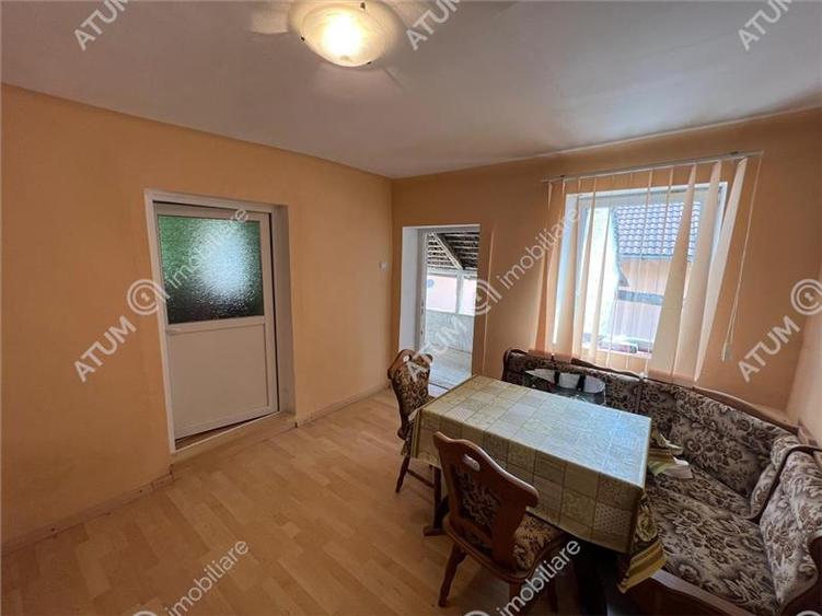 Casa individuala compusa din 2 corpuri teren 2000 mp loc Chirpar Sibiu