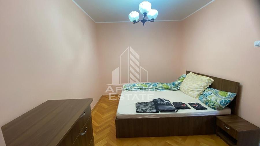Apartament 2 camere, centrala proprie,semidecomandat, zona Dacia