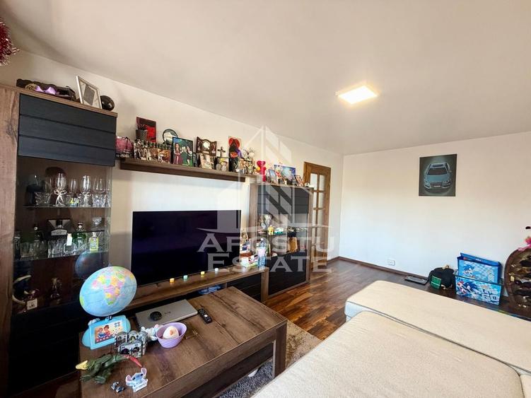 Apartament 3 camere de vanzare, Boxa, Zona Lipovei, Timisoara