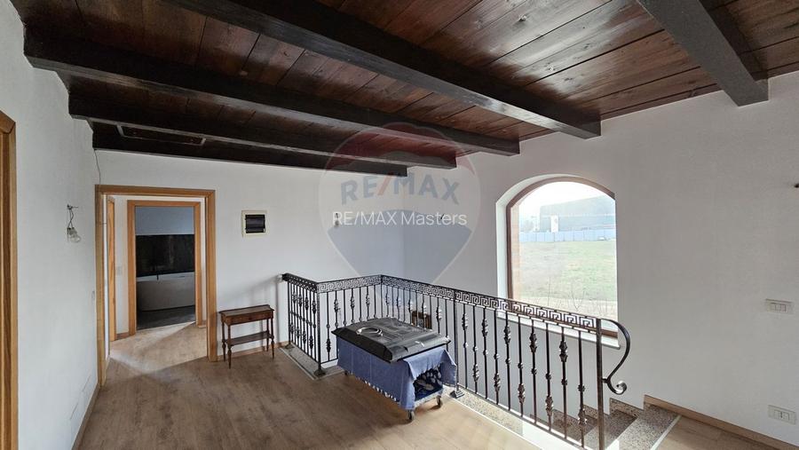 Casă / Vilă de lux, Scheia, Suceava - 37