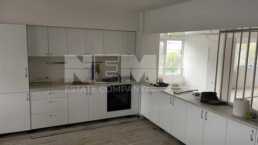 Penthouse De Vanzare 205 mp I Suceava/Policlinica I 250.000 Euro