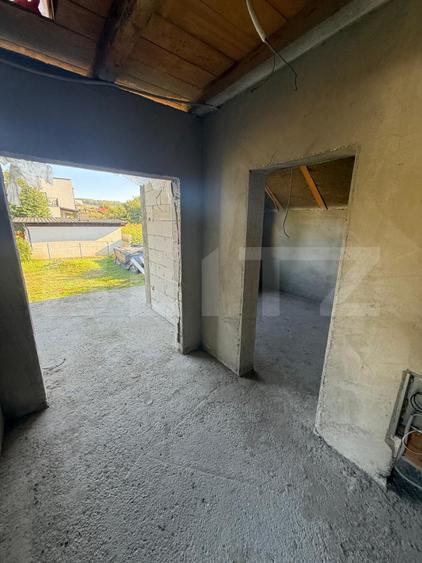 Casa Duplex la rosu, 222 mp utili, teren 423 mp, Burdujeni, Suceava