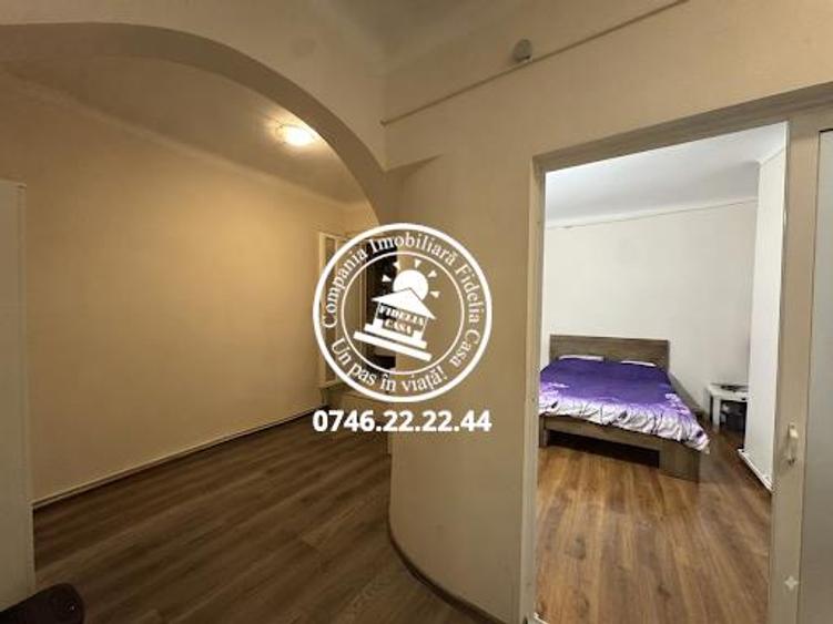 Spațiu cu multiple destinații în Târgu Cucu – Independenței | Ideal pentru cabin