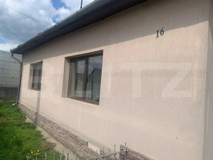 Casa de vanzare cu 3 camere, 80 mp, zona Mureșeni