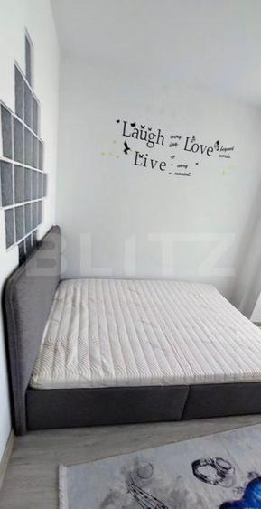 Apartament cu 3 camere, 54 mp, zona George Enescu