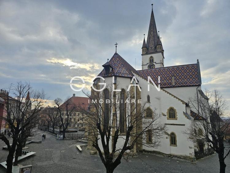 Cladire comerciala S+P+2E+M, PIATA MICA - Sibiu