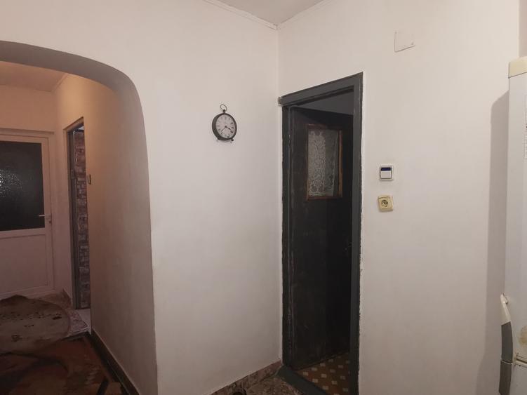 Apartament 3 camere decomandat