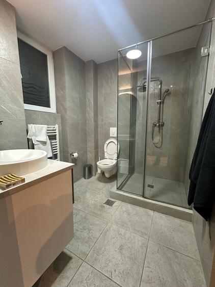 Amazing huge 3-room apartment in the University Square area