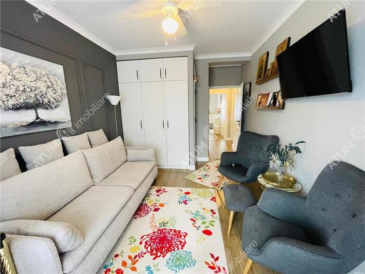 Apartament cochet cu 3 camere, gradina si 3 parcari in zona Selimbar