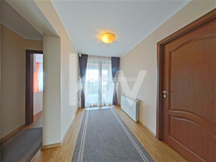 Casa de vanzare in Izvor - 17