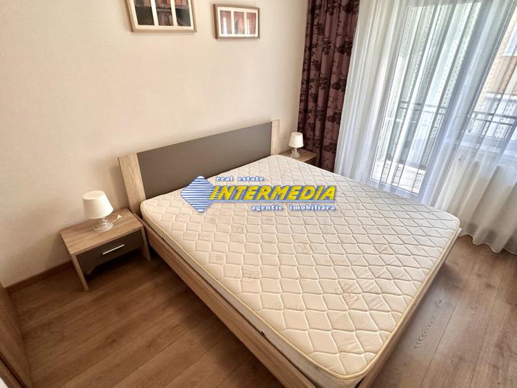 Apartament 2 camere de inchiriat Bloc Nou Cetate cu parcare