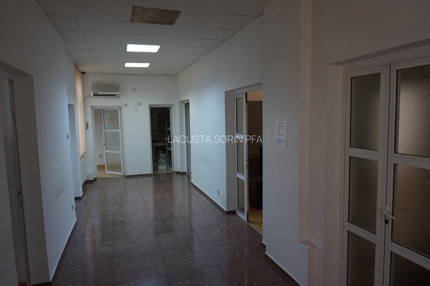 Parcul Carol - Rond Cosbuc, trei imobile, singur curte, liber - 2
